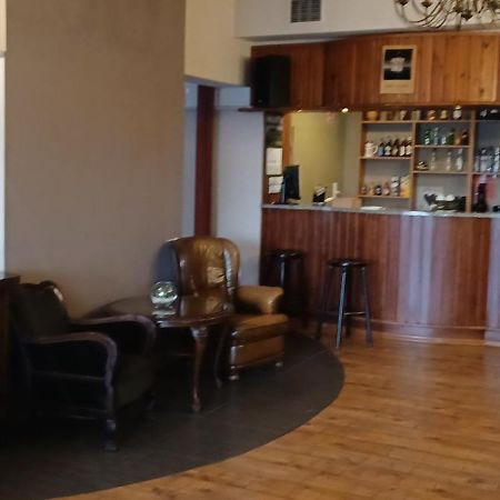 Wielkopolanka Pokoje Goscinne I Restauracja Ходзеж Экстерьер фото